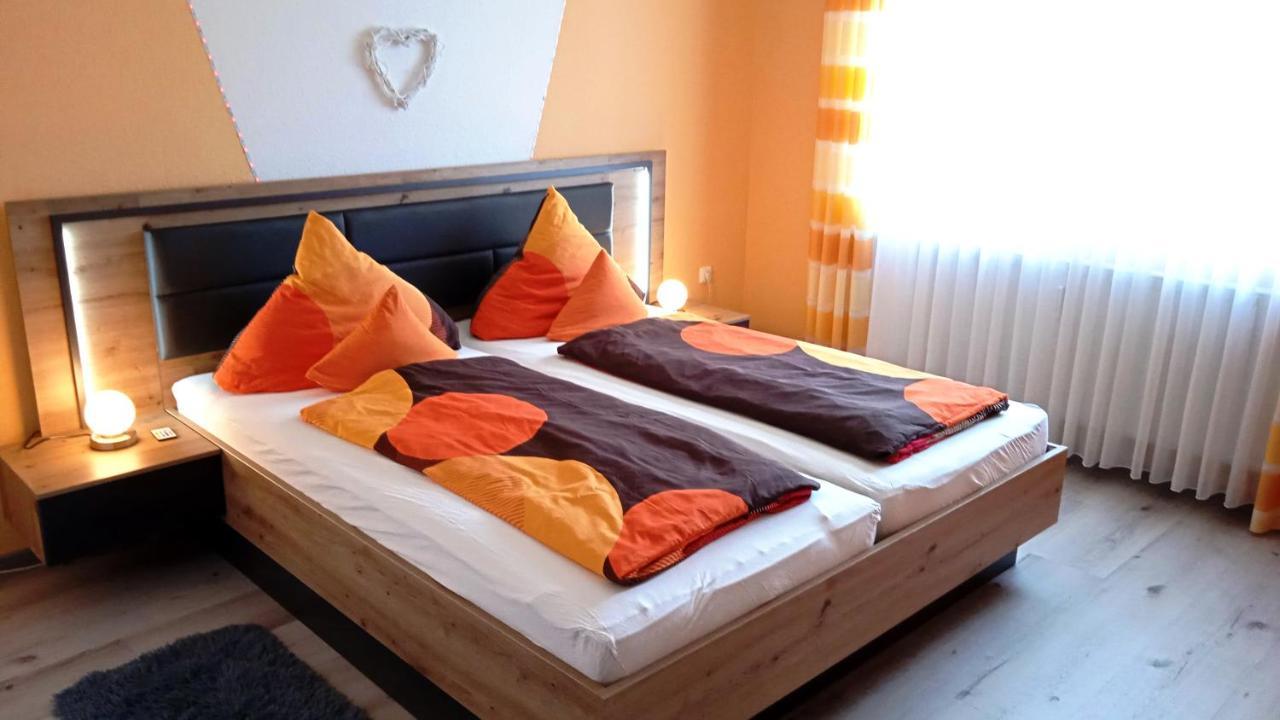 Familie Sattler Apartment พัพเพนไฮม์ ภายนอก รูปภาพ