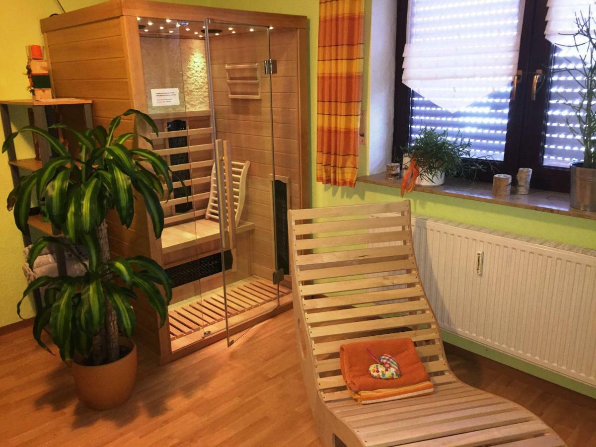 Familie Sattler Apartment พัพเพนไฮม์ ภายนอก รูปภาพ